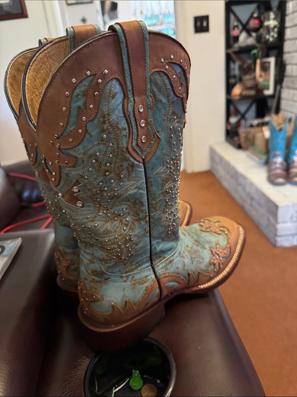 Women’s Turquoise and Tan Embellished  Western Boots - Picture 2 of 6